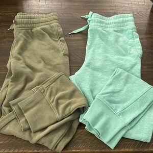 Old Navy Girls Hunter Green & Teal Green Joggers Sweatpants Lot of 2. Si…